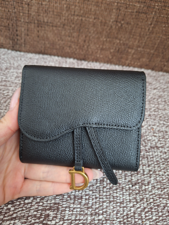 Dior novcanik slika #1