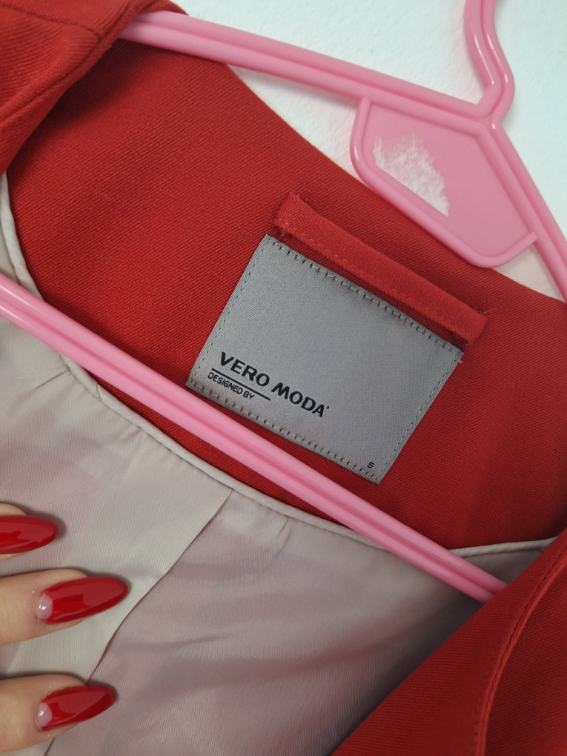 Vero moda jaknica slika #3