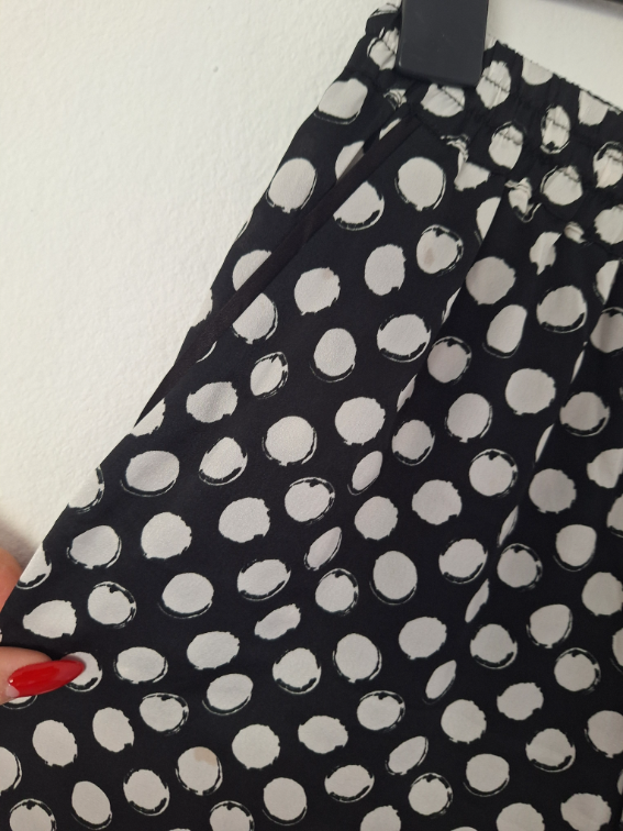 Tufnaste pantalone slika #3