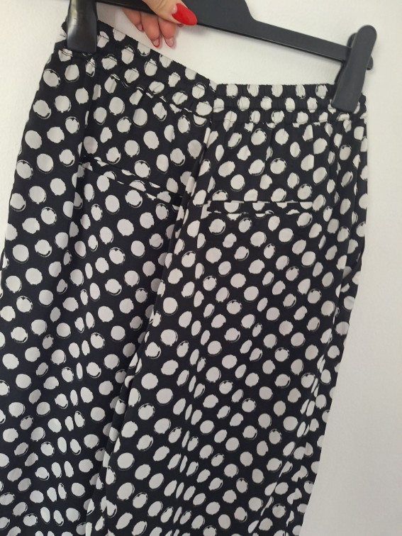 Tufnaste pantalone slika #5