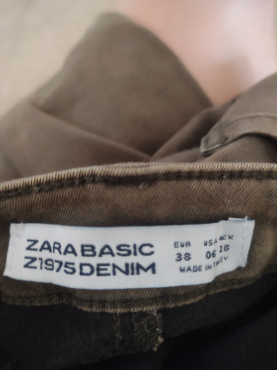 Zara pantalone slika #2