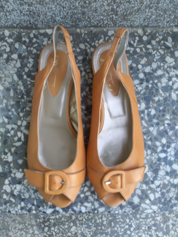 Cadoro kozne Italy sandale br.37 slika #1