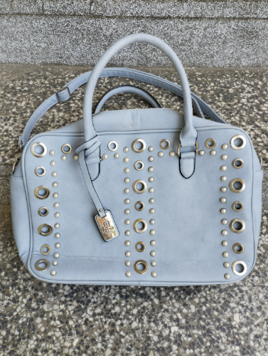 Bessie London original tasna NOVO