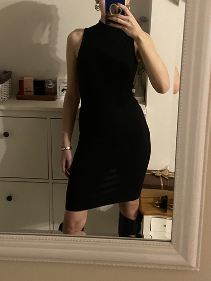 Midi crna haljina slika #1