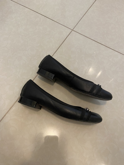 GEOX crne baletanke sa zlatnim detaljima slika #2