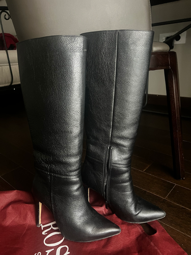 Kožne crne duge čizme na štiklu