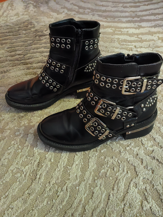 Crne kožne bajkerske čizme  slika #4