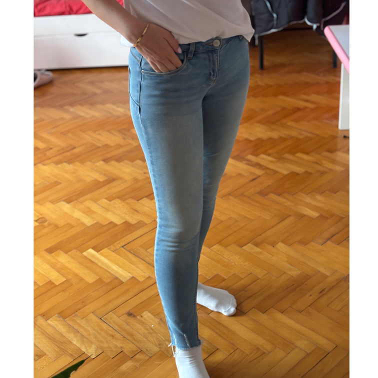 Terranova push up farmerke slika #2