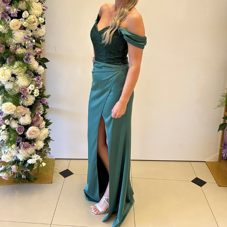 Svecana zelena duga haljina sa sljokicama slika #2