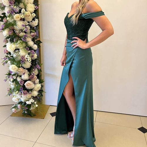 Svecana zelena duga haljina sa sljokicama