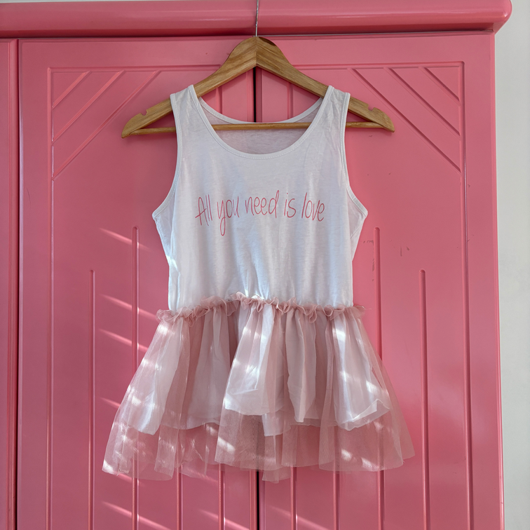 NOVO! All you need is love majica slika #4