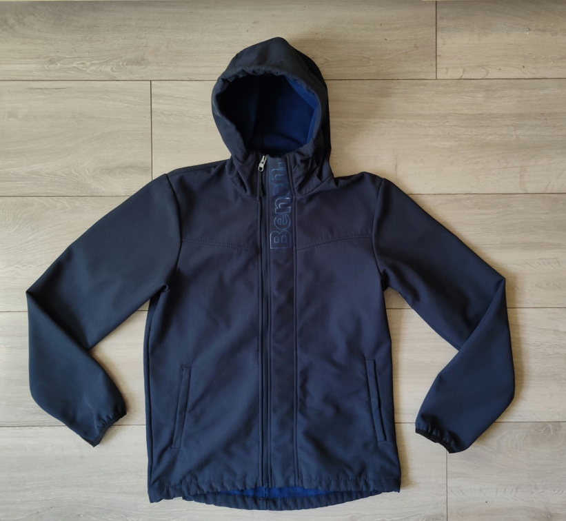 Super BENCH jakna - M - Odlicna! slika #1