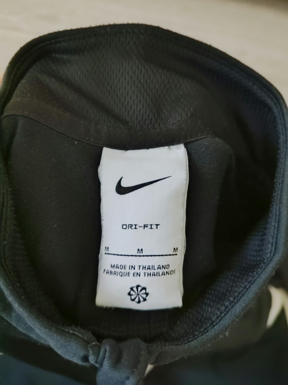 Kao nova NIKE Dri Fit bluza duks - M slika #5