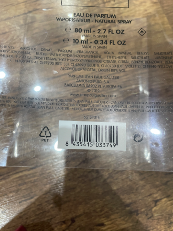 So scandal parfem poklon set slika #4