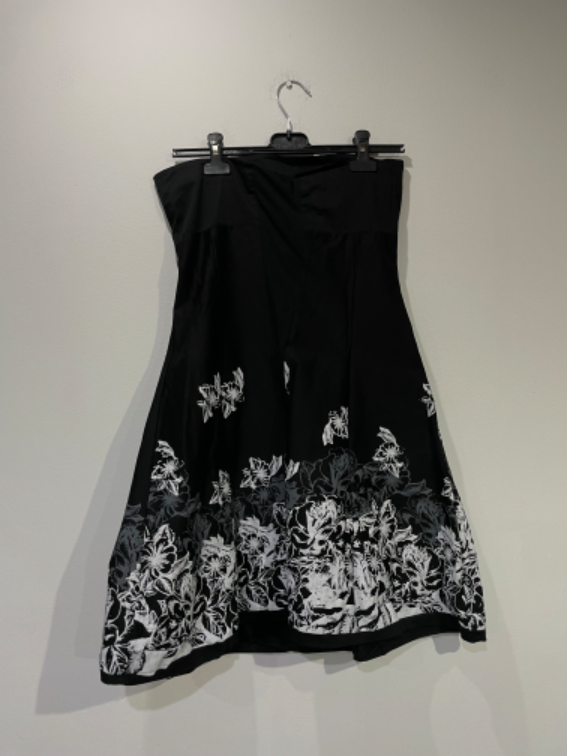 Nova crna haljina slika #3