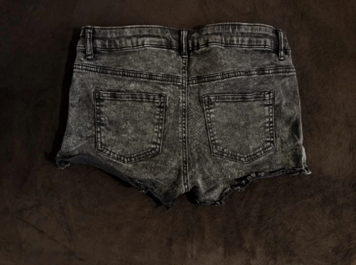 H&M mini šorts thumbnail #3
