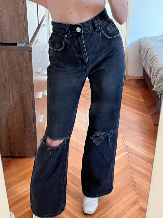 Crne farmerice Bershka slika #2