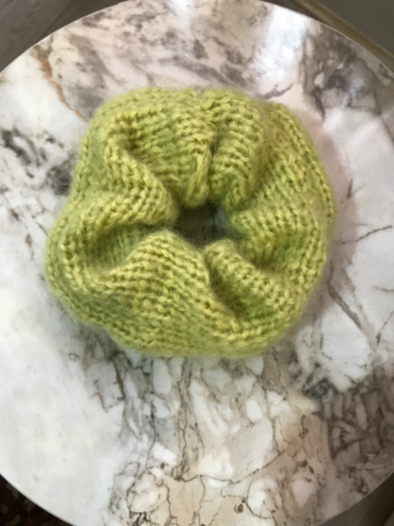 Skranči za kosu, mojer vuna, handmade slika #4