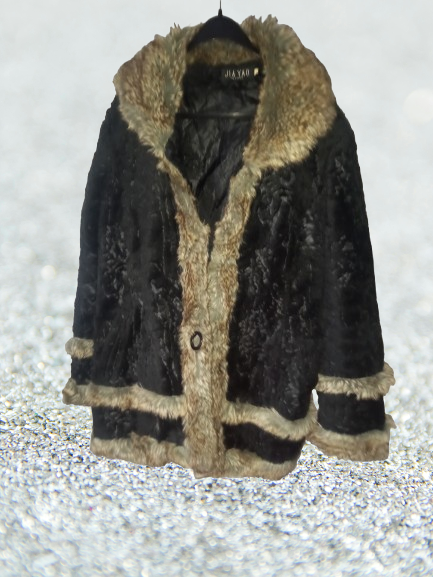 Oversized bundica slika #1