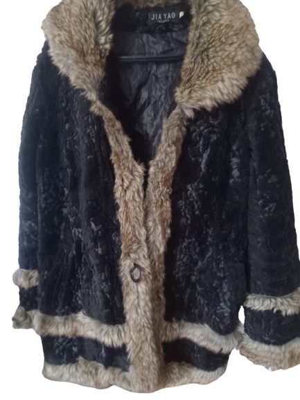 Oversized bundica slika #3