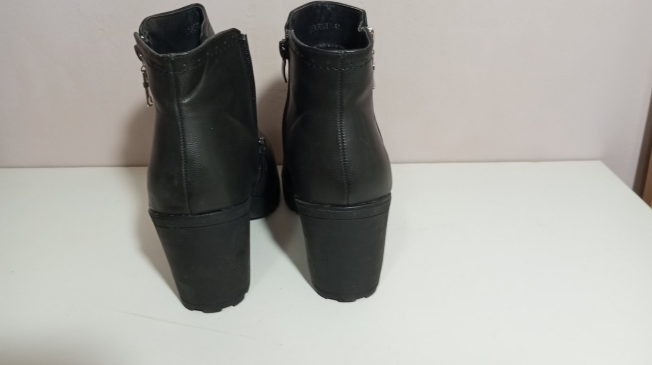 cipele vel 41 i na poklon Caliope tasna slika #2