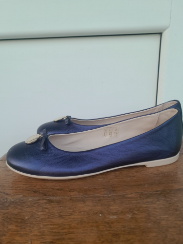 ***GIORGIO ARMANI***Made in Italy**Koza**Nove**