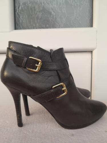 ***Ralph Lauren*** Koza***