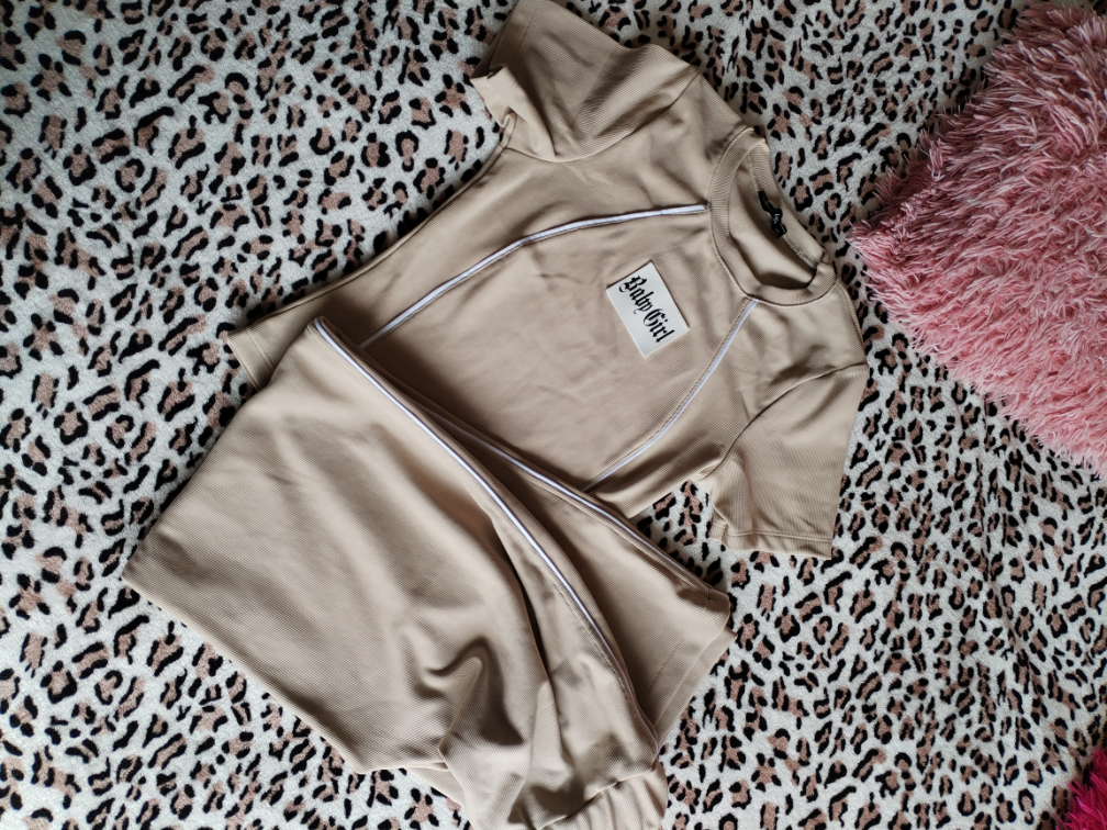 Komplet, pantalone i majica slika #2