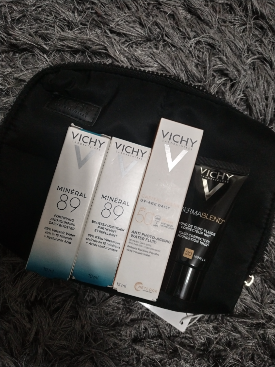 Vichy Dermablend puder  slika #1