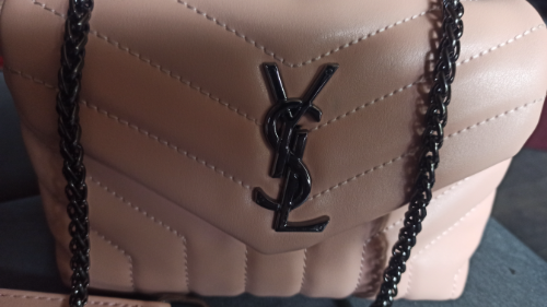 Yves Saint Laurent tasna