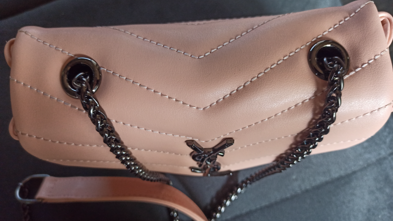 Yves Saint Laurent tasna slika #2