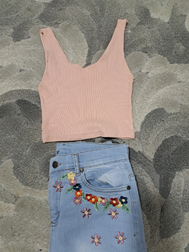 Crop top