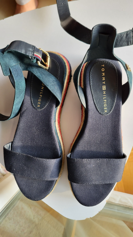 Tommy Hilfiger teget spagerica sandale slika #2