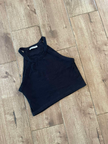 ZARA crni krop top 