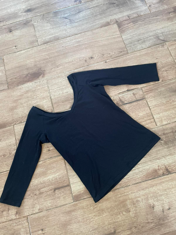 Crna bluza slika #2