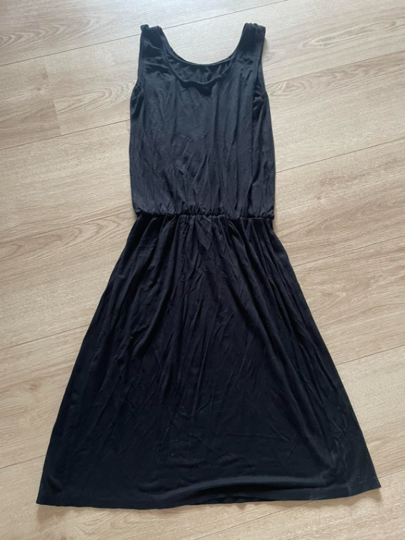 Crna haljina  slika #3