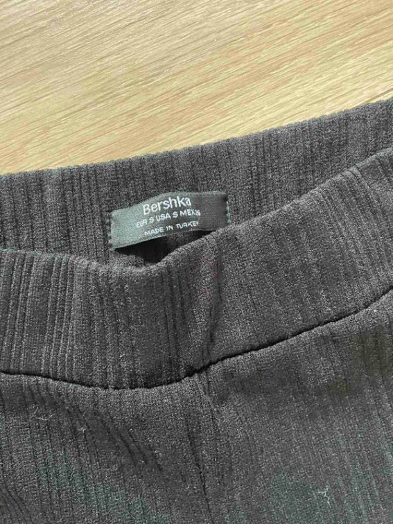 BERSHKA crne  zvonare  slika #5