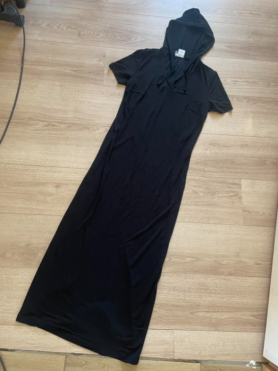Crna maksi haljina majica sa kapuljačom  slika #1