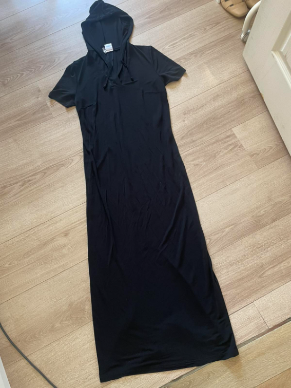 Crna maksi haljina majica sa kapuljačom  slika #2