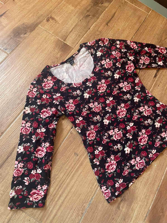 Black floral  slika #3