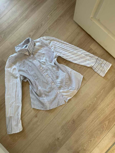ESSENTIEL košulja sa asimetričnim prugama M/L