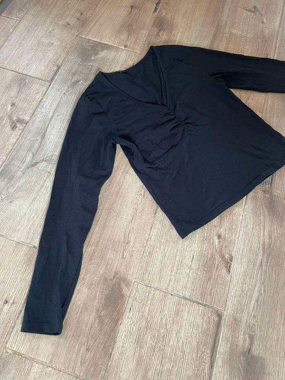 Crna bluza  slika #3