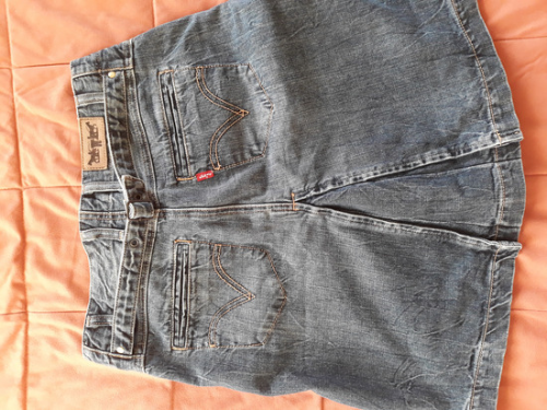 Suknja Levis