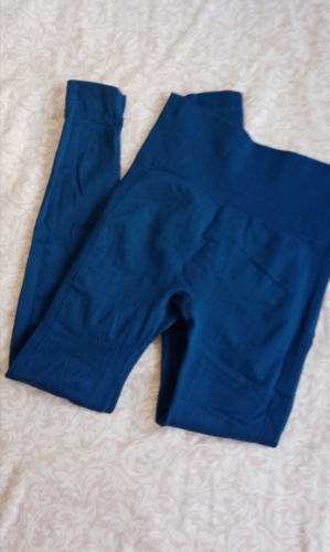 Shein teget helanke za trening