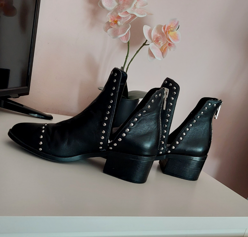 Steve Madden gleznjace slika #3