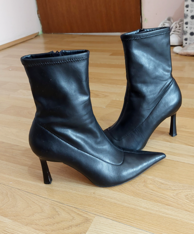 Stradivarius cizme slika #4