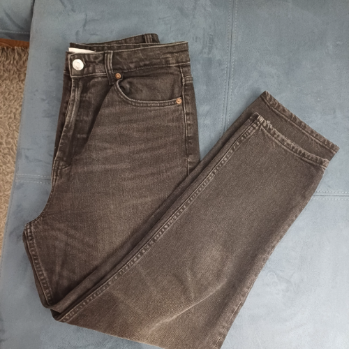 Zara farmerke 42