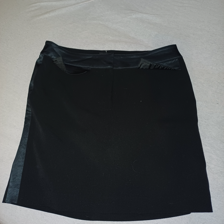 H&M suknja slika #1
