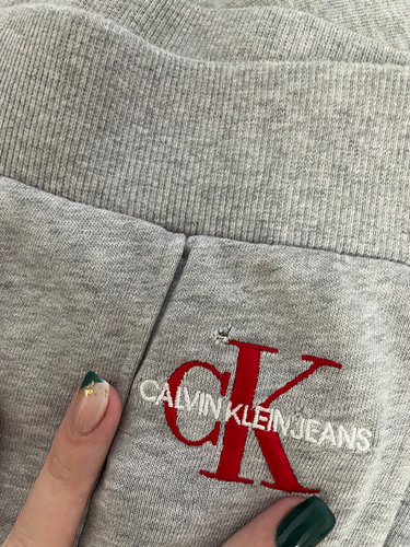 Calvin Klein trenerka thumbnail #5