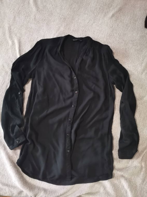 Crna košulja na raskopčavanje slika #2